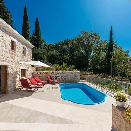 Сasa de vacaciones Marina - Private Swimming Pool