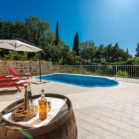 Holiday home Holiday Marina - Private Swimming Pool