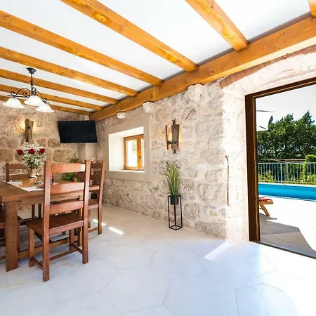 Nyaraló Holiday Marina - Private Swimming Pool *