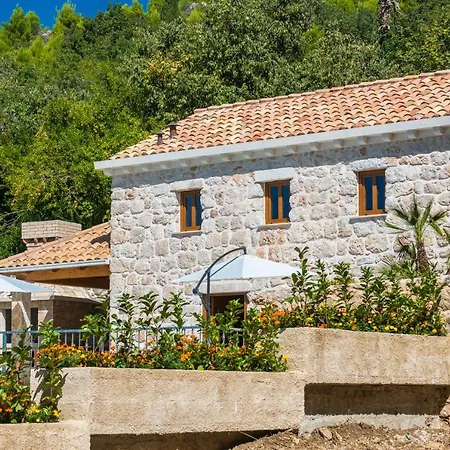 Nyaraló Holiday Marina - Private Swimming Pool Mlini