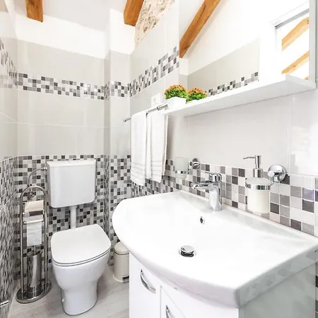 Holiday Marina - Private Swimming Pool * Mlini