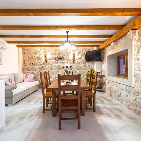 Holiday Marina - Private Swimming Pool * Mlini