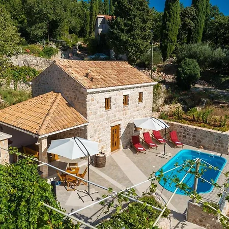 Holiday Marina - Private Swimming Pool Nyaraló Mlini