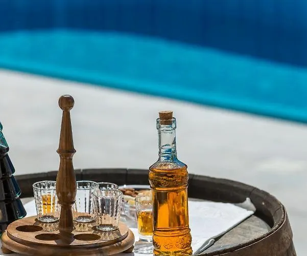 Marina - Private Swimming Pool 度假居 *